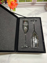 Load image into Gallery viewer, Engraved Gift Box with Champagne Flutes